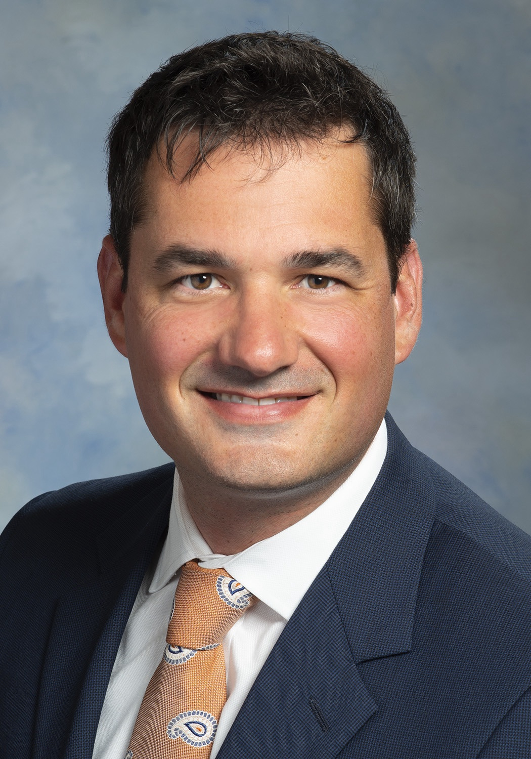 Dr. Andrew Sauer